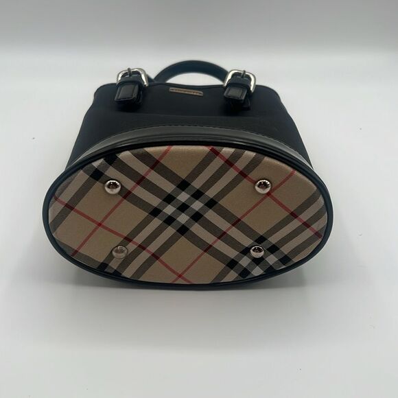 BURBERRY BURBERRYS BLUE LABEL NYLON NOVA CHECK PLAID BLACK BUCKET BAG - Picture 6 of 10